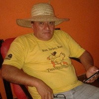 César López