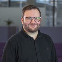 Chris Tomlinson