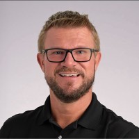 Bernie Ayers
