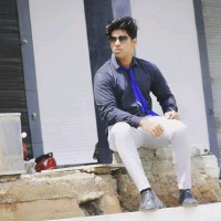 Akshay Ade