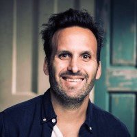 SANTIAGO LUCERO
