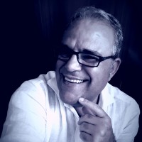 Filippo Robert, Trainer Coach And Digital Media Consultant