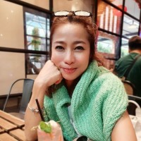 Sharon Wee