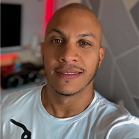 Peter Santos