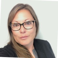 Angela Guzman, Mba
