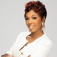 Rayna L Brooks