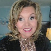 Andrea Farris