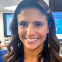 Flaviana Dias, Mba
