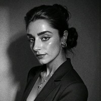 Sandra William