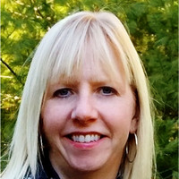 Julie Zasloff Lindstrom