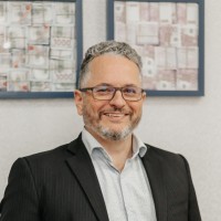 Eduardo Manzano, CFP®