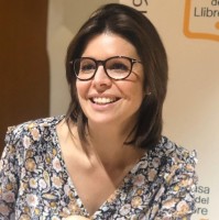 Sandra Mir