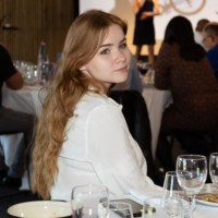 Marie Costa