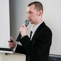 Владимир Коновалов