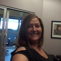 Suzi West