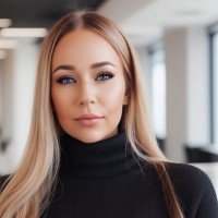 Stephanie Nadalini