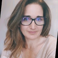Karyn McKnight