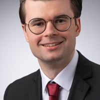 Nils Schönbach, LL.M. oec., M.A.