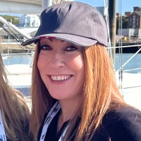 Helen Ray