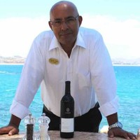 Alejandro Avilés Perfino