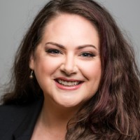 Leah Vejzović, LMSW