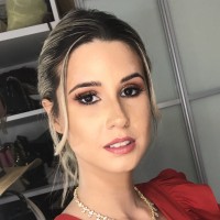 Isis Andrade