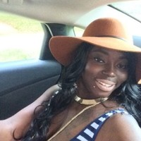Davida Holt