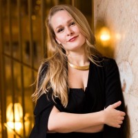 Siena Licht Miller