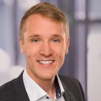 Dr. Tobias Keil