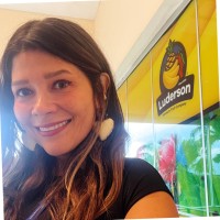 Maria Fernanda Valdez T.