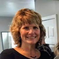 Erin Donahue, Rhit