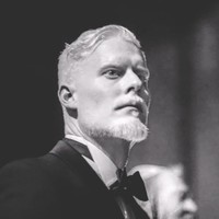Stephen Thompson