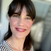 Dr. Katharina Läer