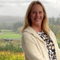 Pam Holt