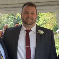 Justin Stowell