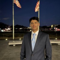 Robert Valencia, EIT