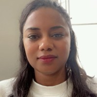 Latifa Akhadam