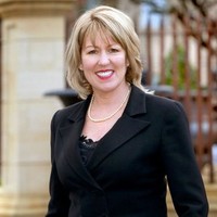 Anne Mackie