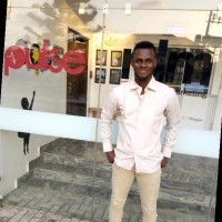 Tosin Abayomi