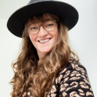 Nichola Harris