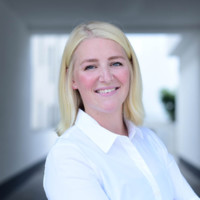 Dr. Julia Pohl