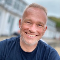Derek Farrier