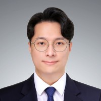 Dong Ho Lee