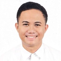 Aaron Dueñas