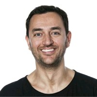 ROBERTO BUSTOS