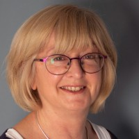 Nina Cooper