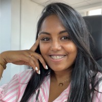 Urvashi R.