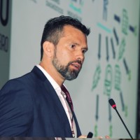 Dener Zandonadi MD, MSc, PhD