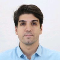 Yashar Farasati