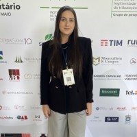 Júlia Gomes Ladeia Fernandes